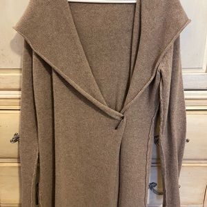 Vince cashmere blend sweater. Size large